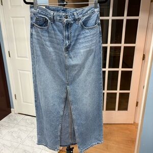 Levi's premium Women's Light Blue Denim Skirt